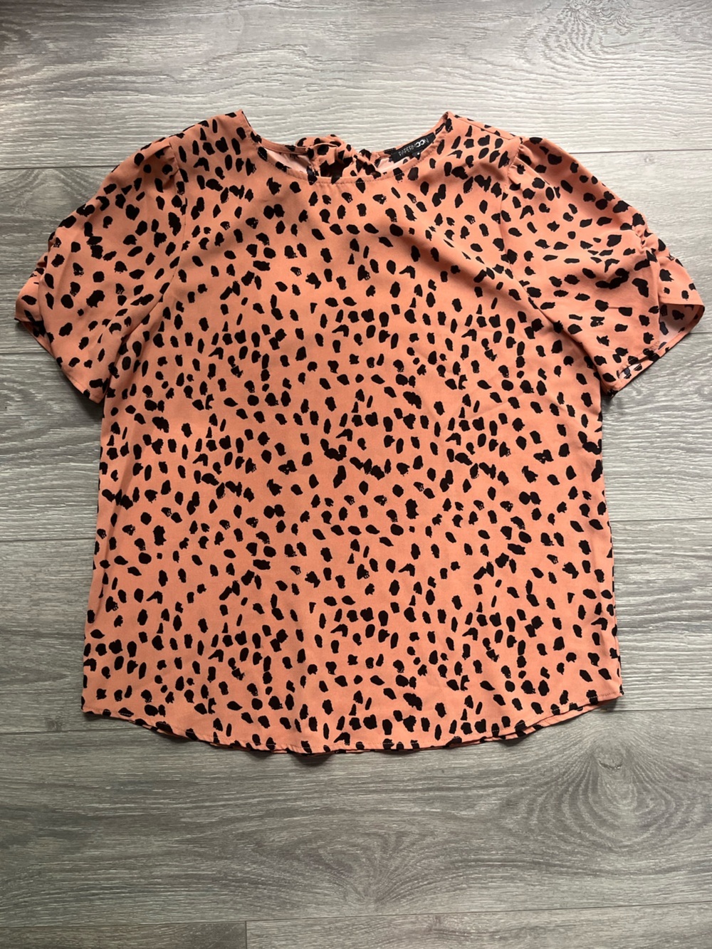 Paper Moon Pink Tan Black Spotted Short Sleeve Tie Back Blouse Top Size S Work